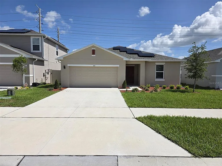 559 Wayland Dr — Photo 1
