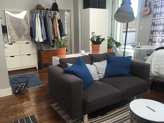 Rented by Evergreen Apartments BK | media 1