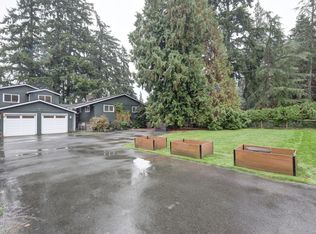 4670 91st Ave SE, Mercer Island, WA 98040