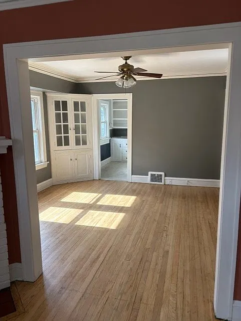1262 Lakeland Ave — Photo 4