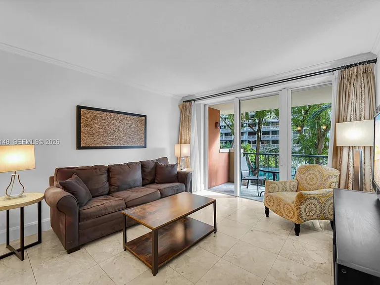 2951 S Bayshore Dr #307 — Photo 2