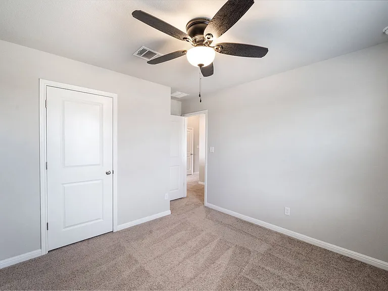 188 Shooting Star Dr — Photo 10