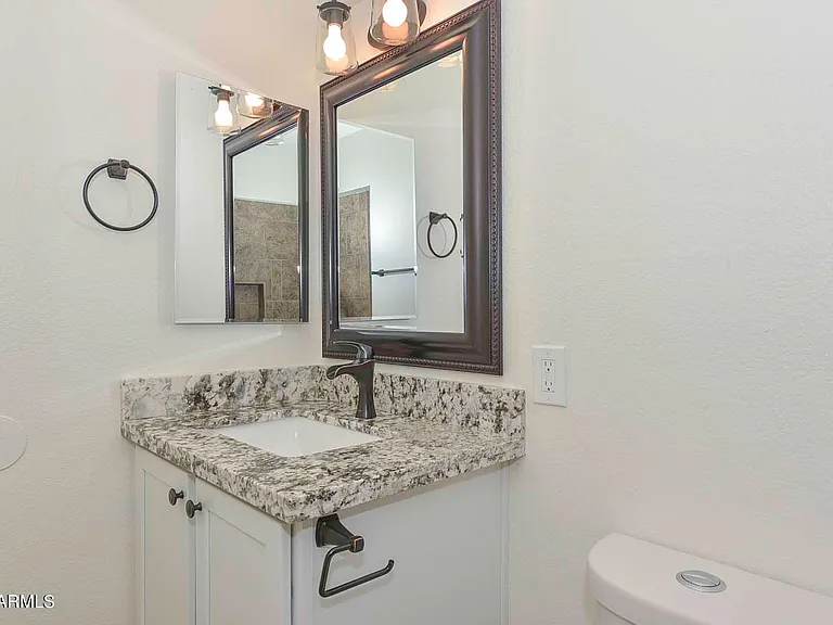20402 N 6th Dr #6 — Photo 21