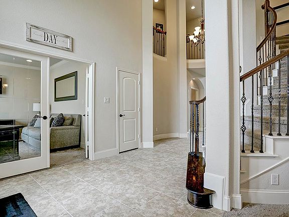 5th image of 2811 Moss Lake Ln