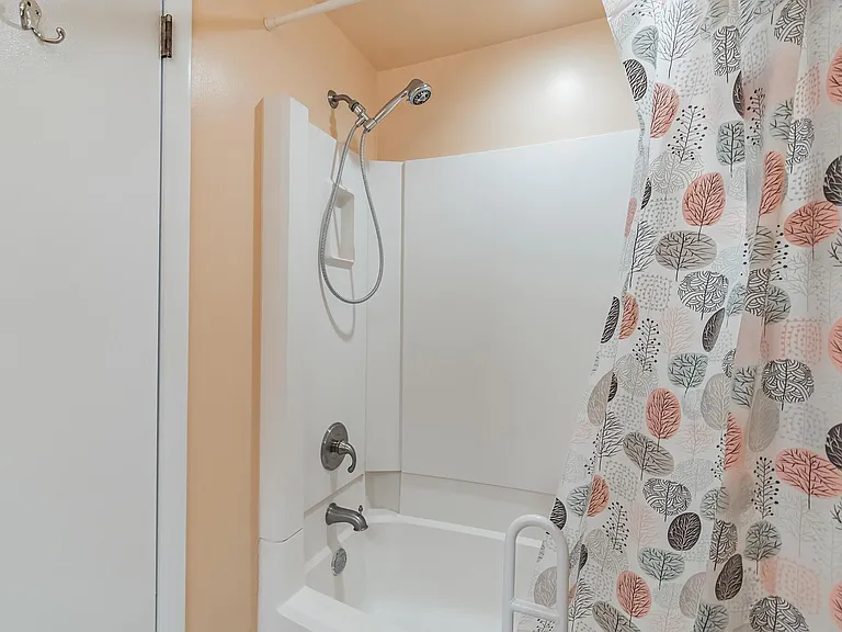6031 Clerkenwell Ct — Photo 26