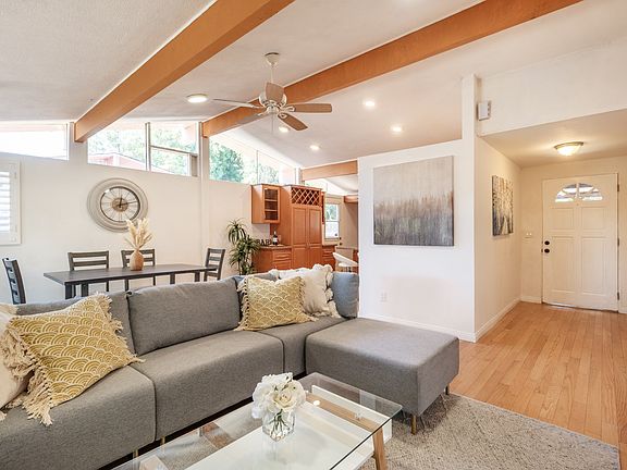 5th image of 8754 Winnetka Ave