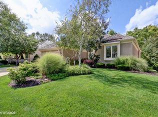 10132 S Shadow Cir, Olathe, KS 66061
