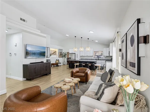 216 Highgate St, Henderson, NV 89074