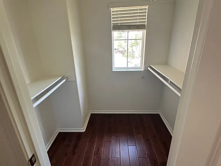 820 Silver Dr — Photo 41