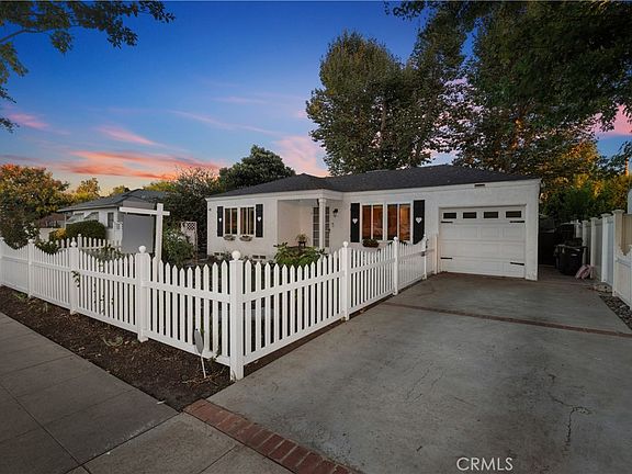 2nd image of 1504 W Chandler Blvd