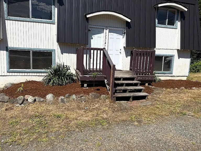 13314 86th Ave E #B — Photo 1