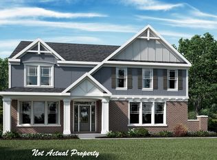833 Pathlow Dr, Pickerington, OH 43147