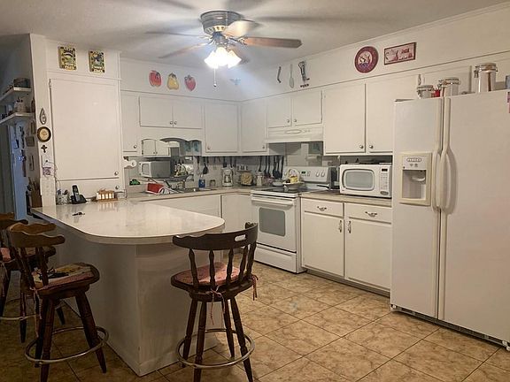 5th image of 615 Highland Park Dr