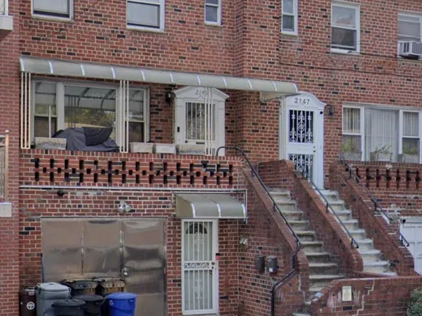 2129 East 16th Street image 1 of 1