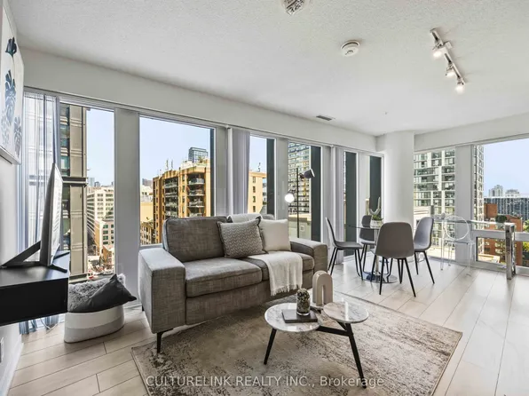 60 Shuter St #1611, Toronto, ON M5B 0B7