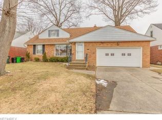325 E 244th St, Euclid, OH 44123