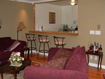 4th image of 1127 E Del Bar Blvd #138