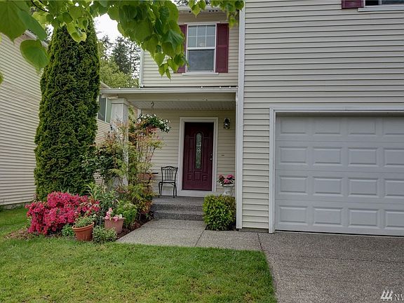 3rd image of 10101 194th Ave E
