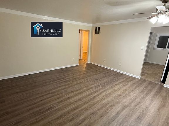 2nd image of 4661 Croissant St
