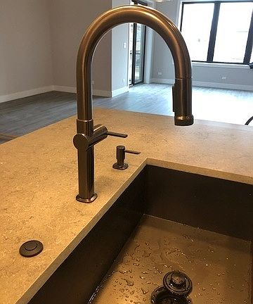 5th image of 2246 N Western Ave #3