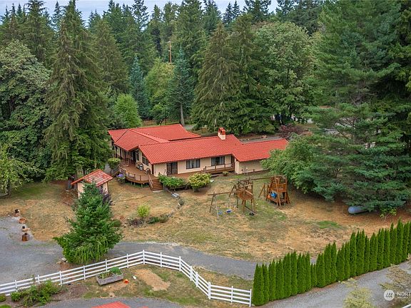3rd image of 16320 59th Avenue SE