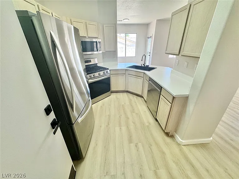 7340 Ridge Star Ct — Photo 4