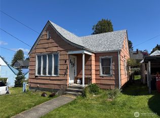 235 Columbia St, Cathlamet, WA 98612