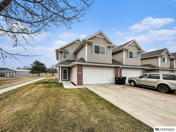 11011 N 144th St, Waverly, NE 68462