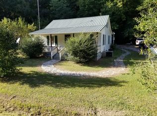 1853 E Haleys Creek Rd, Centerville, TN 37033