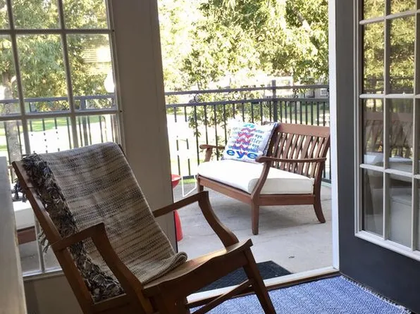 2112 Old Taylor Rd APT D5, Oxford, MS 38655