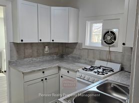 1207 S Meadow St, Richmond, VA