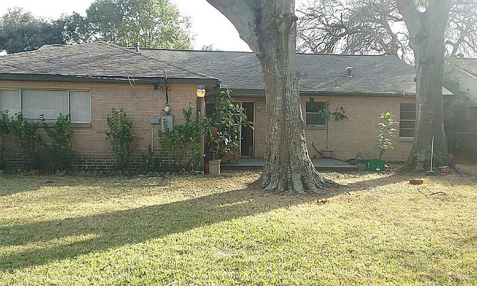 1st image of 8422 Stroud Dr