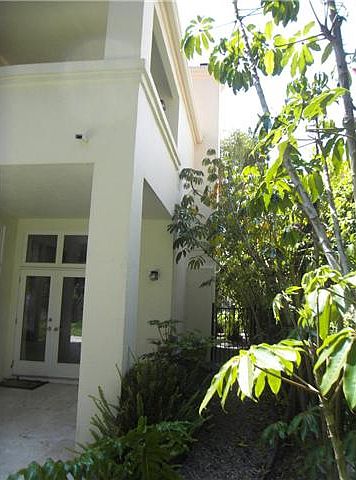 2nd image of 13562 Caminito Carmel