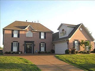 1st image of 9401 Falcon Hill Dr