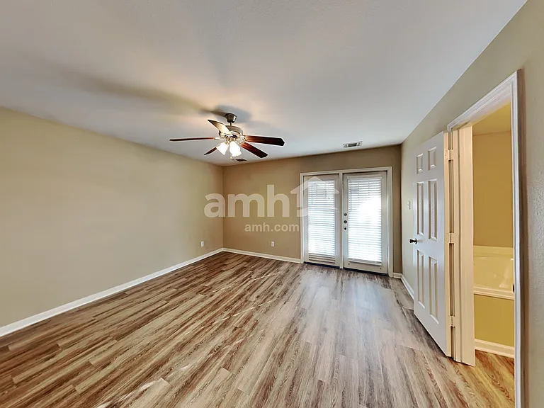 4114 Medina River Ct — Photo 9
