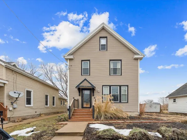 2250 Washington St, Dubuque, IA 52001