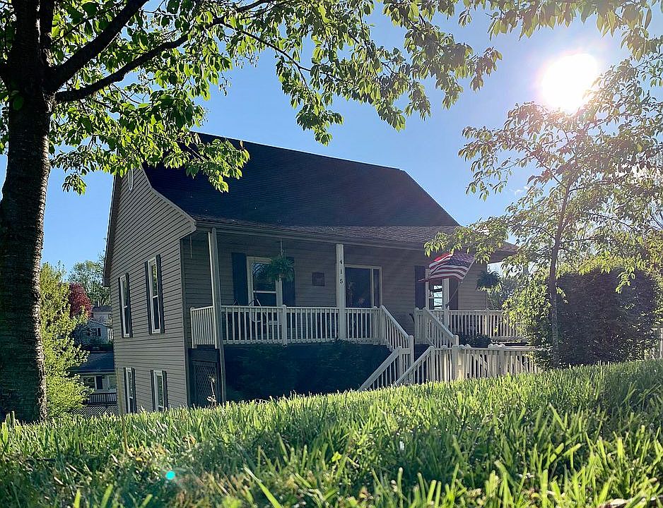 1st image of 415 Hillandale Ave