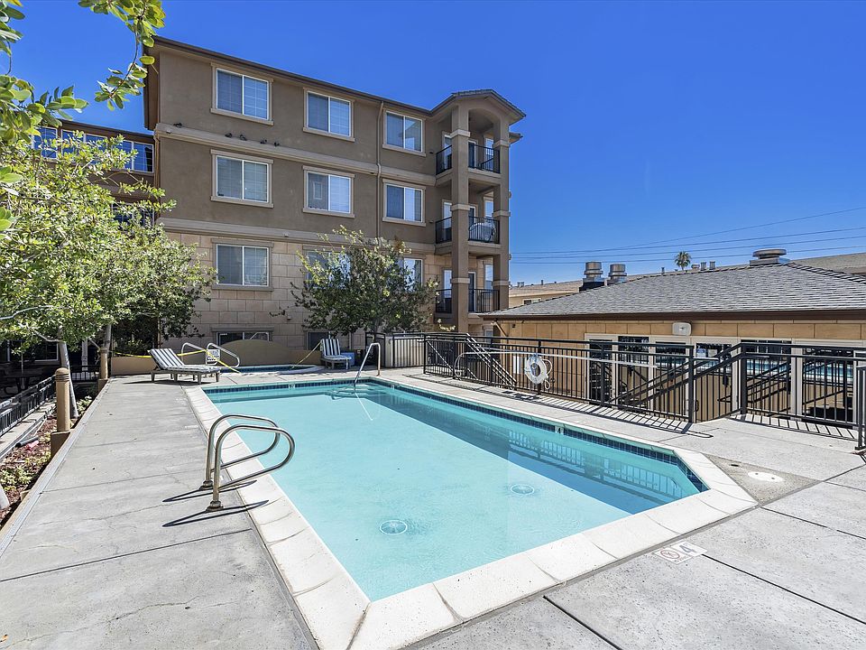 1st image of 88 N Jackson Ave #122A