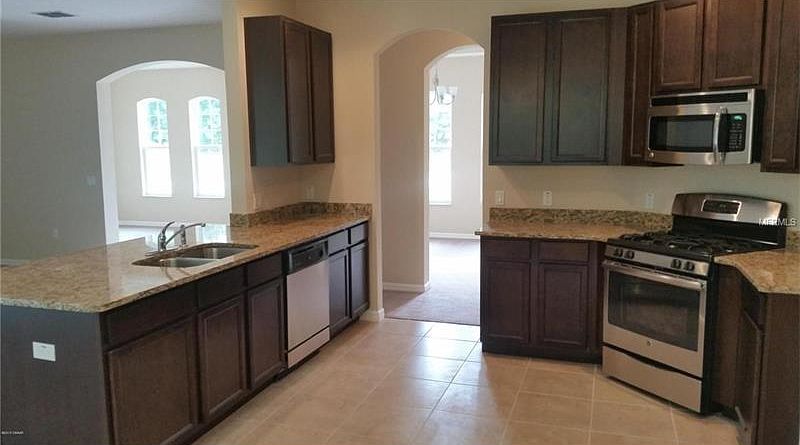 2nd image of 602 Curly Fern Ln