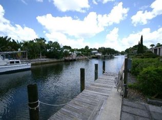 617 Lotus Ln, Sarasota, FL 34242