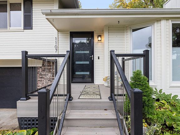 4th image of 1107 Cimarron St