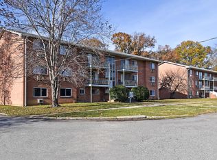 204 Blair Rd APT T1, Indian Head, MD 20640
