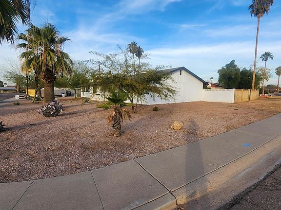 5th image of 2211 S Kachina Dr