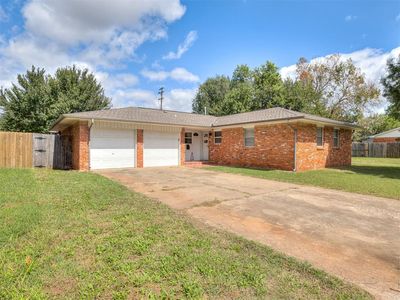 403 NE 18th St, Moore, OK, 73160