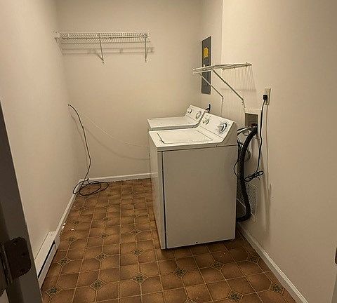 3rd image of 3145 Lucas Dr