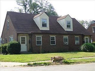 1st image of 410 Wallace Dr