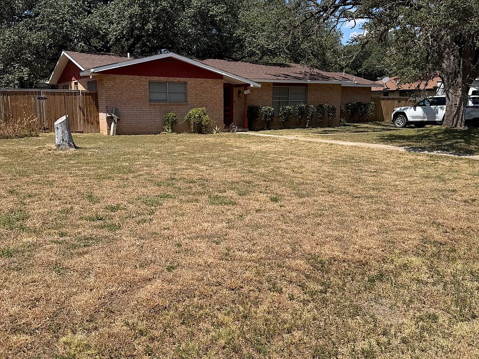 1st image of 1001 N HONDO ST