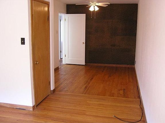 5th image of 341 Wilde Ave