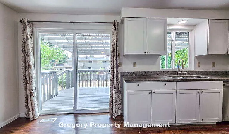 3532 111th Pl SE — Photo 19