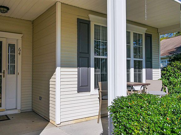 4th image of 64 N Pembrooke Way